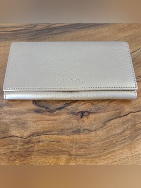 Gucci Continental Bronze Metallic Long Leather Wallet